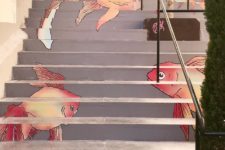 Intervenció artística a les escales del carrer Penitència